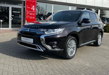 Mitsubishi Plug-in Hybrid Outlander 24.152 km 25.970 &euro; Helmstedt 38350