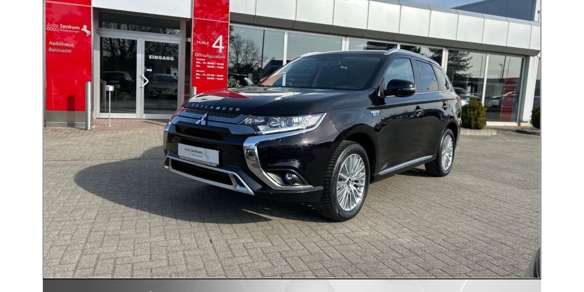 Mitsubishi Plug-in Hybrid Outlander 24.152 km 25.970 &euro; Helmstedt 38350
