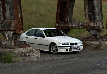 BMW 316 217.000 km 3.600 &euro; Braunschweig 38112