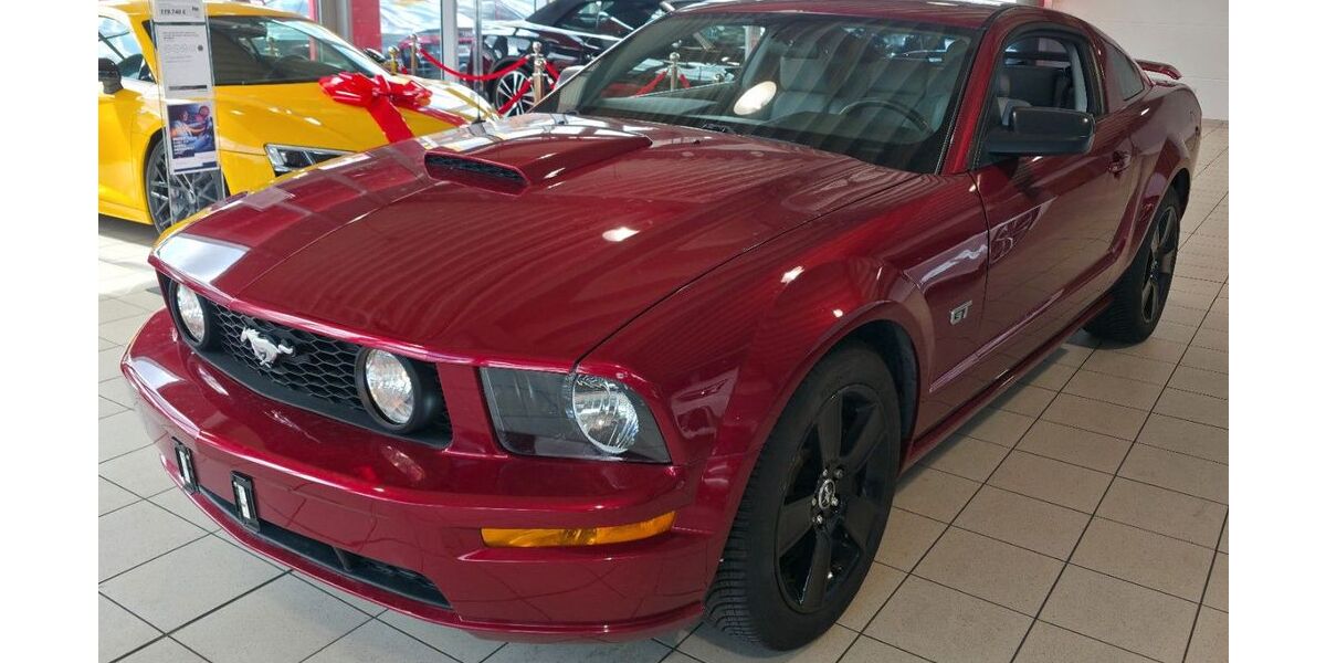 Ford Mustang 100.200 km 14.940 &euro; Helmstedt 38350