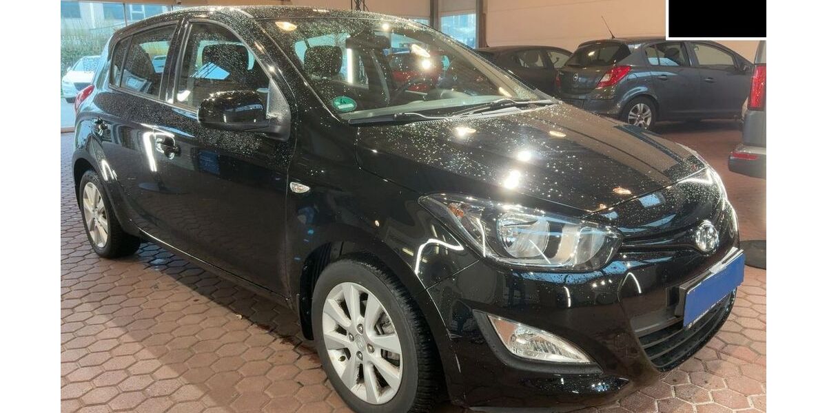 Hyundai i20 56.000 km 8.770 &euro; Helmstedt 38350