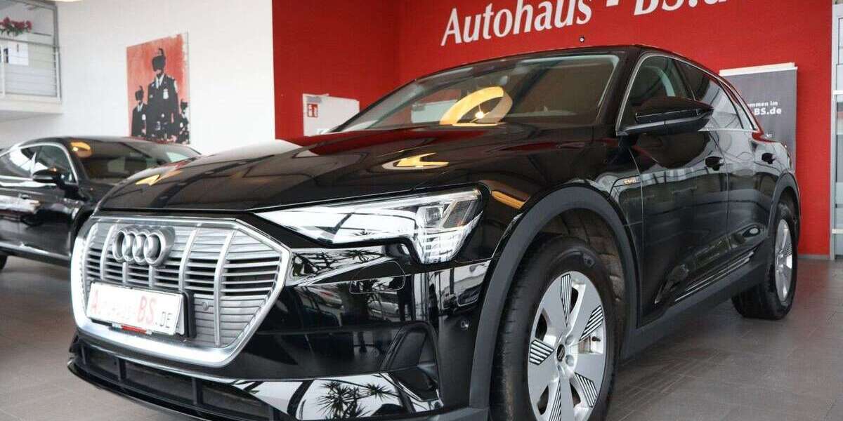 Audi e-tron 44.713 km 24.780 &euro; Braunschweig 38116