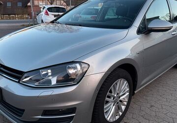 VW Golf 135.000 km 8.900 &euro; Lehre 38165