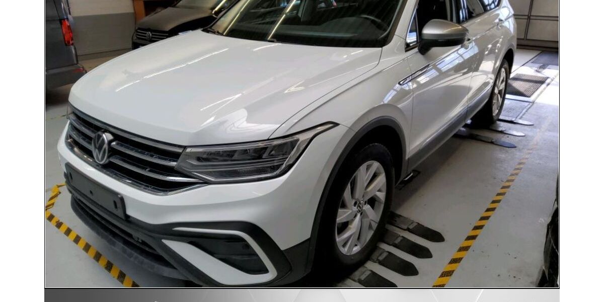 VW Tiguan Allspace 37.000 km 28.470 &euro; Helmstedt 38350