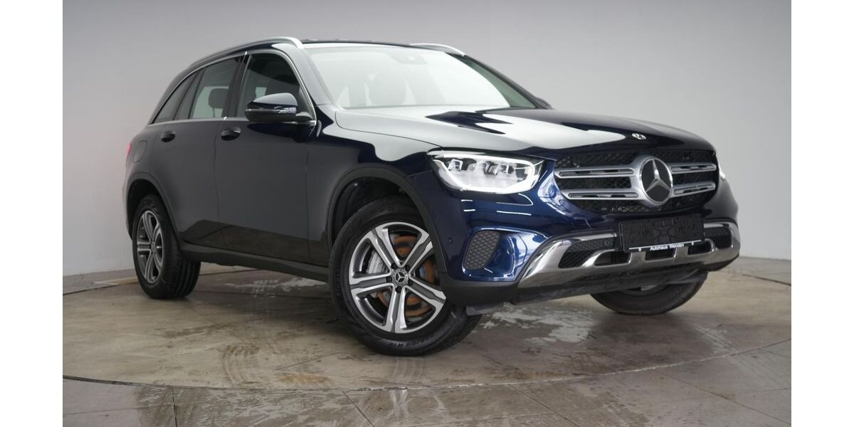 Mercedes-Benz GLC 300 90.000 km 31.990 &euro; Braunschweig 38110