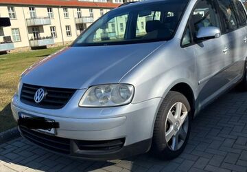 VW Touran 356.000 km 2.000 &euro; Helmstedt 38368