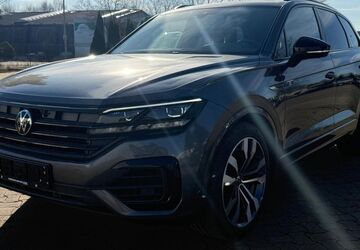 VW Touareg 74.067 km 49.990 &euro; Braunschweig 38122