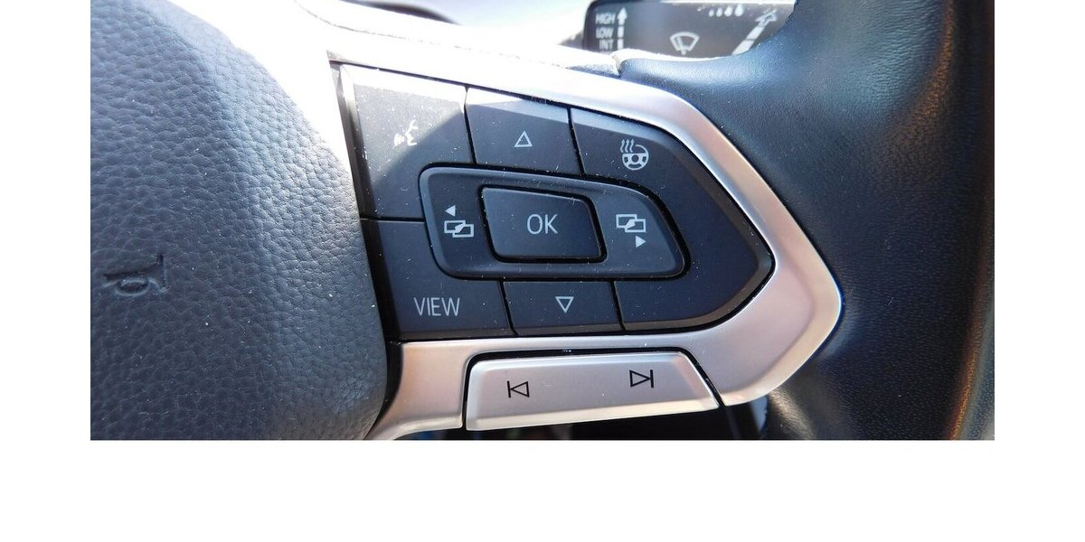 VW Golf Variant VIII 1.0 Life TSI Navi Klima Alu 16.700 km 18.390 &euro; Vordorf 38533